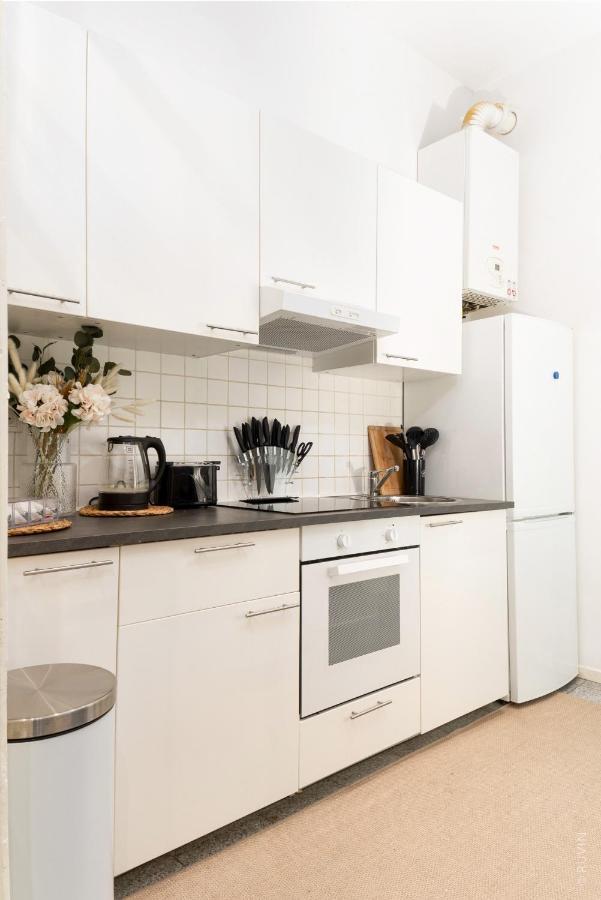 Spacious And Near Metro I Close To Parks I Akh Viena Exterior foto