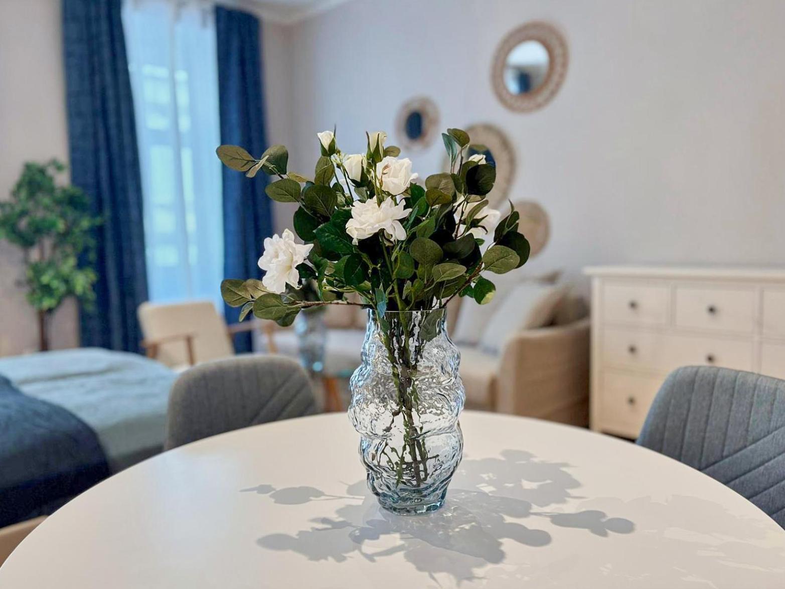 Spacious And Near Metro I Close To Parks I Akh Viena Exterior foto