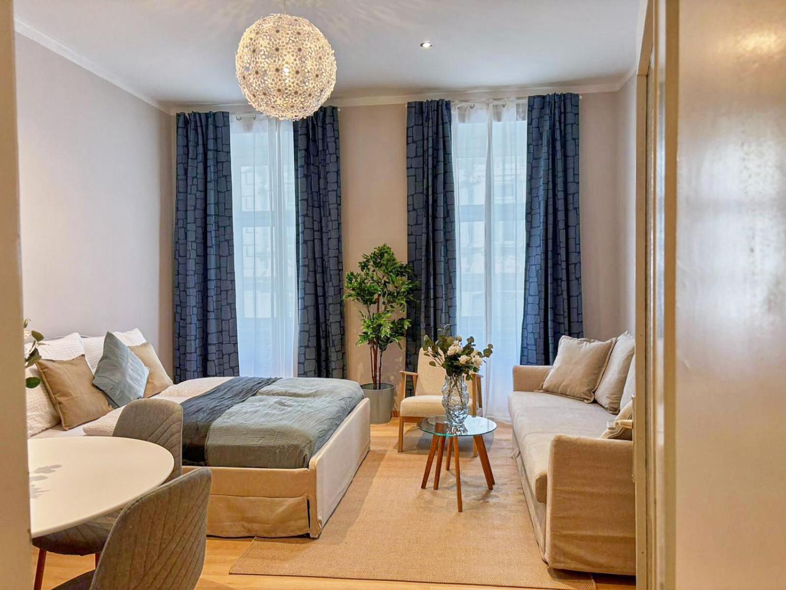 Spacious And Near Metro I Close To Parks I Akh Viena Exterior foto