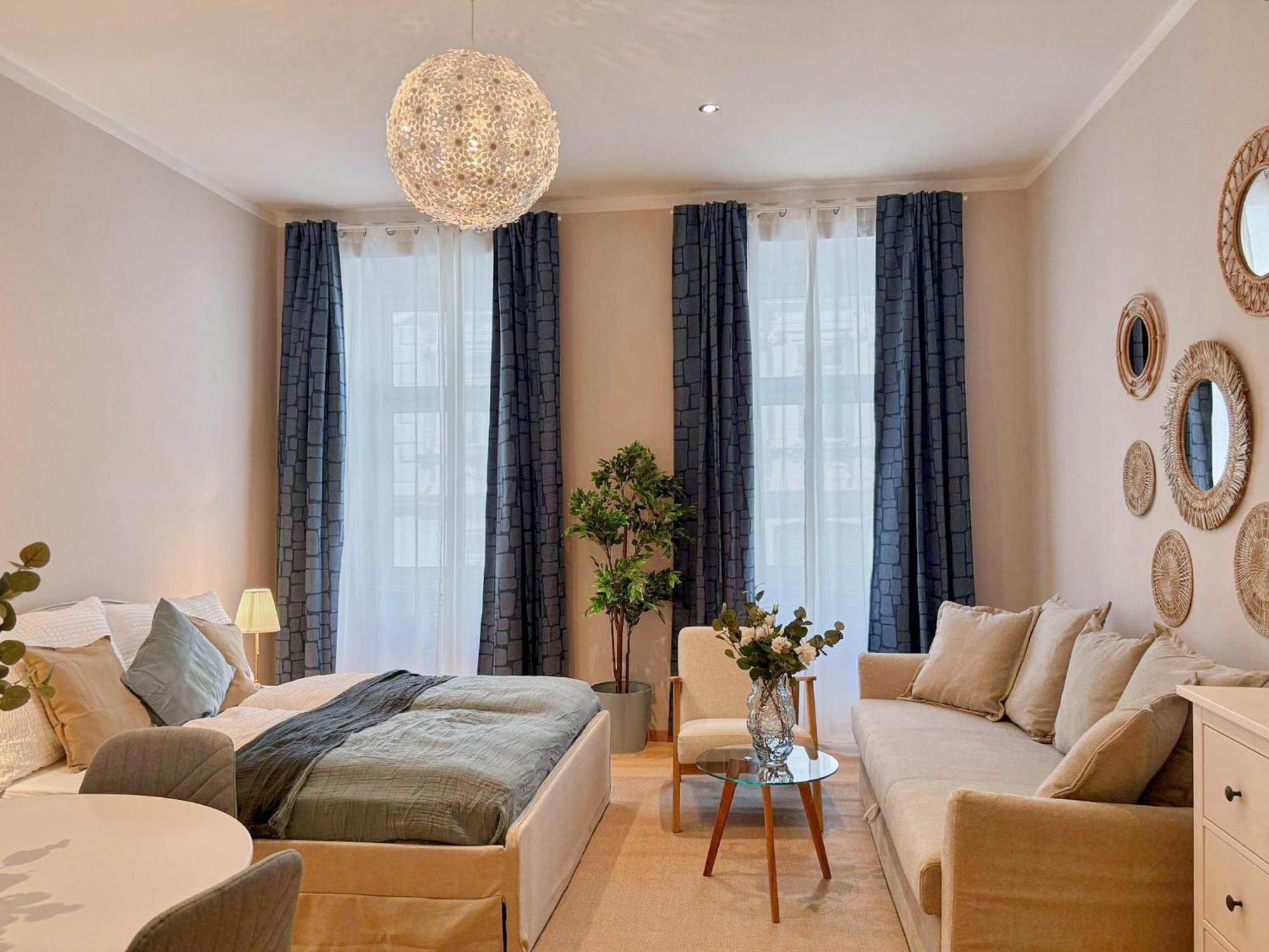 Spacious And Near Metro I Close To Parks I Akh Viena Exterior foto