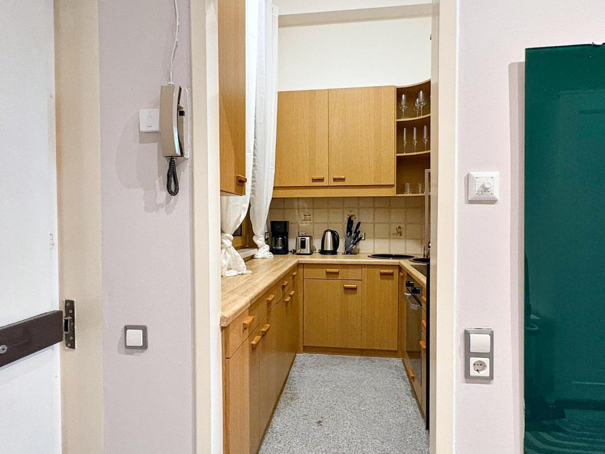 Spacious And Near Metro I Close To Parks I Akh Viena Exterior foto